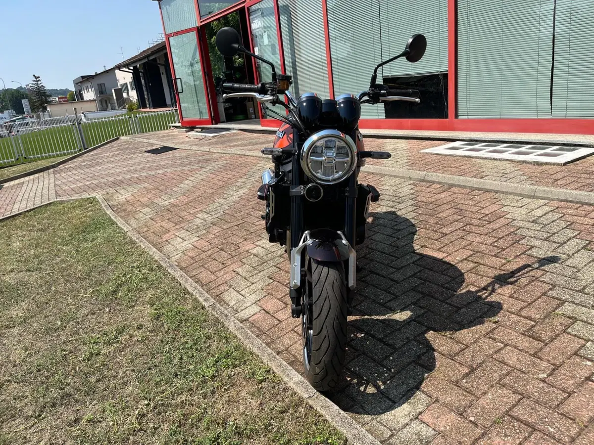 Kawasaki Z 900 RS (2018 - 20) (5)