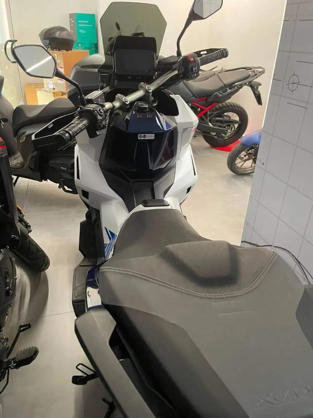 Honda X-ADV 750 (2025 - 26) (7)