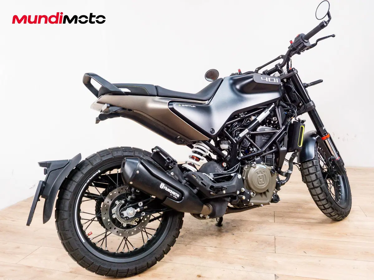 Husqvarna Svartpilen 401 (2020) (3)