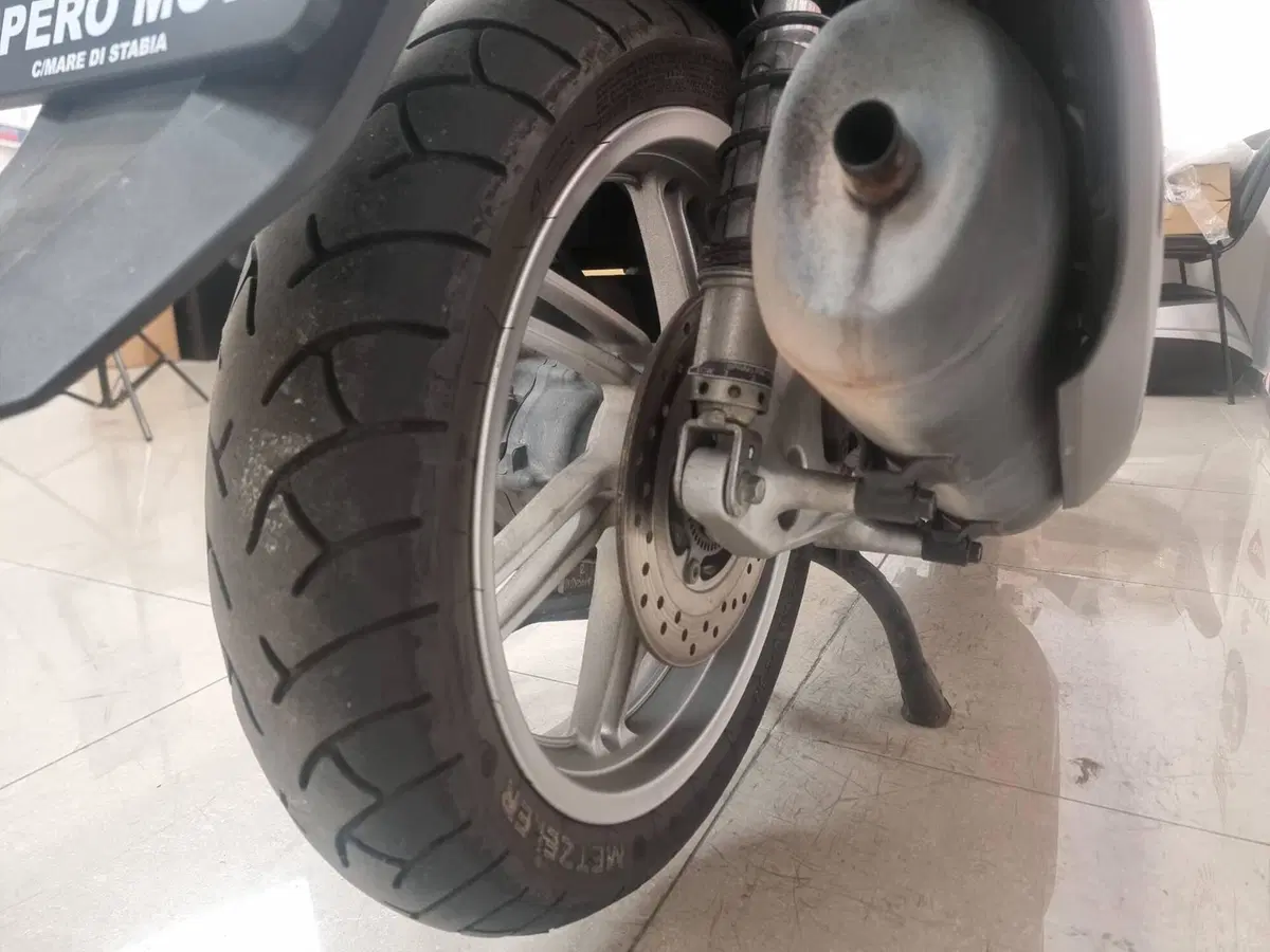 Honda SH 350 (2021 - 24) (7)