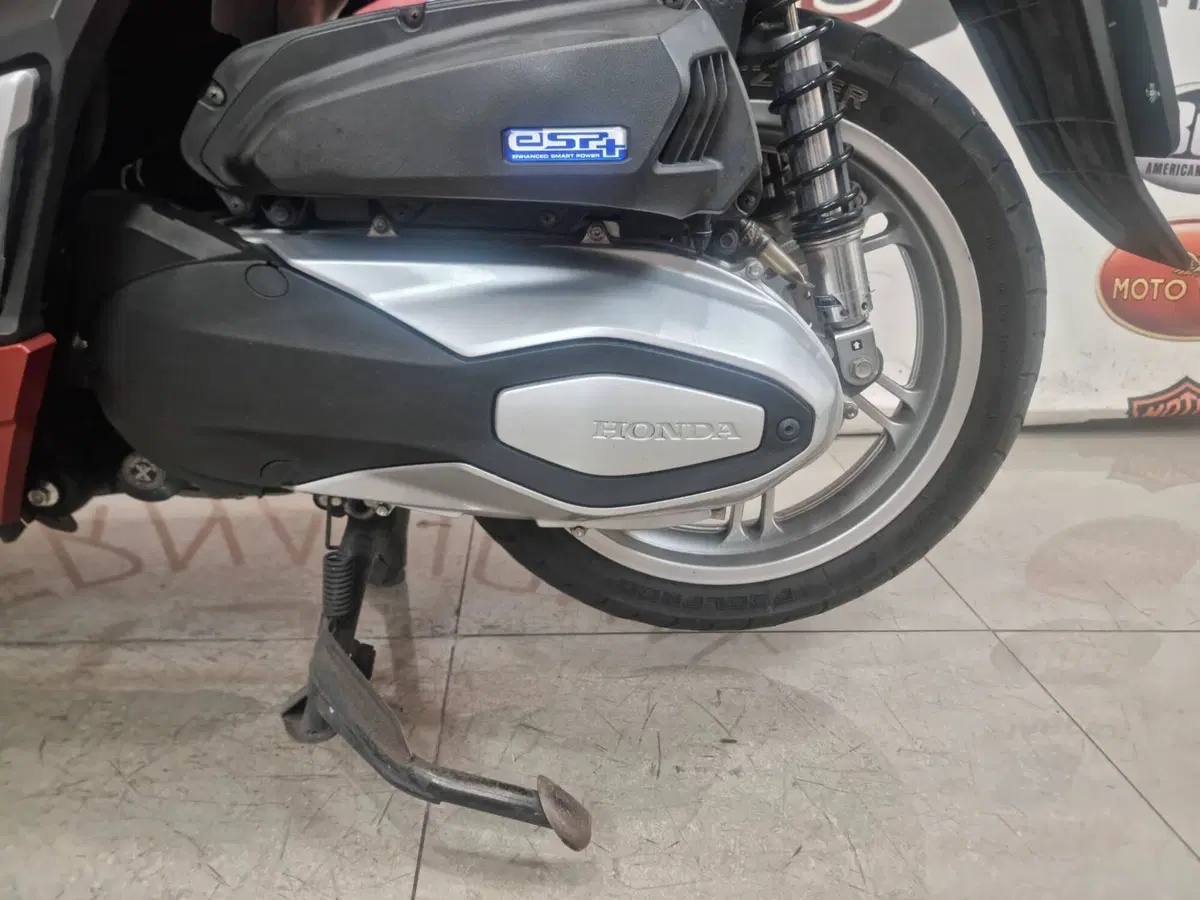 Honda SH 350 (2021 - 24) (8)