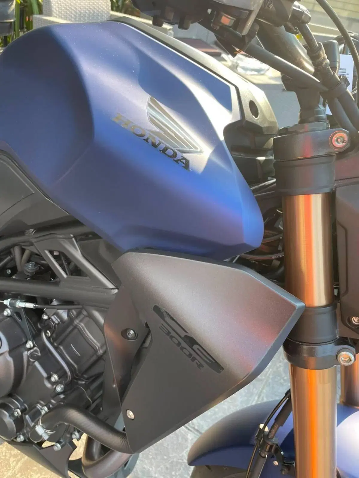 Honda CB 300 R (2022 - 26) (2)