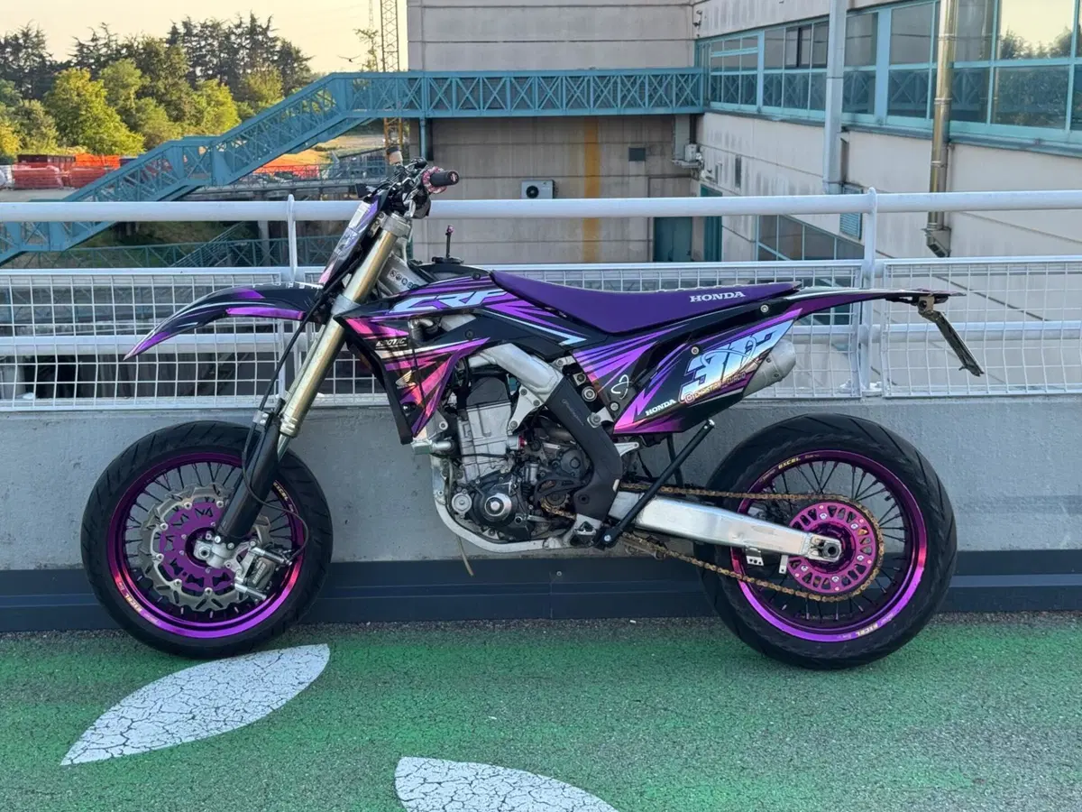 Honda CRF 450R (2017)
