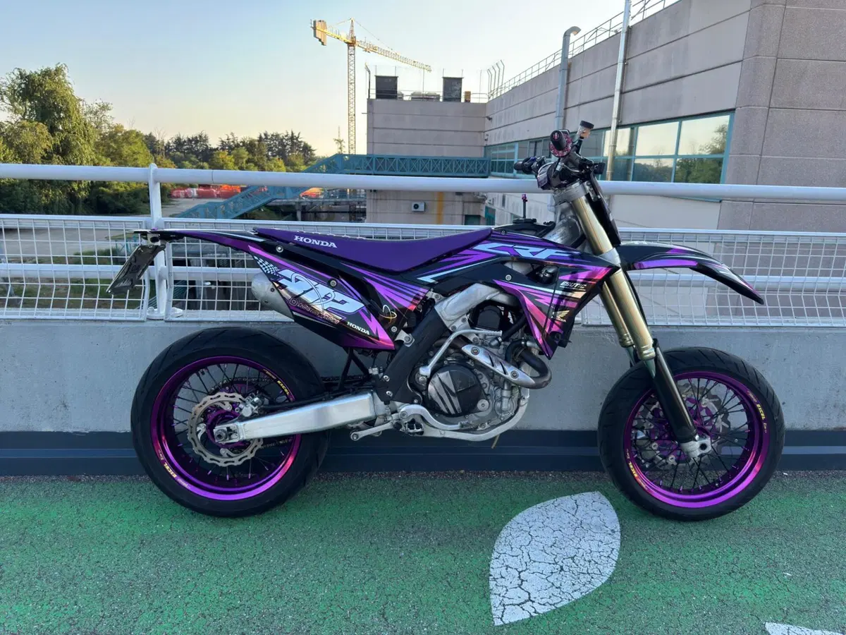 Honda CRF 450R (2017) (6)