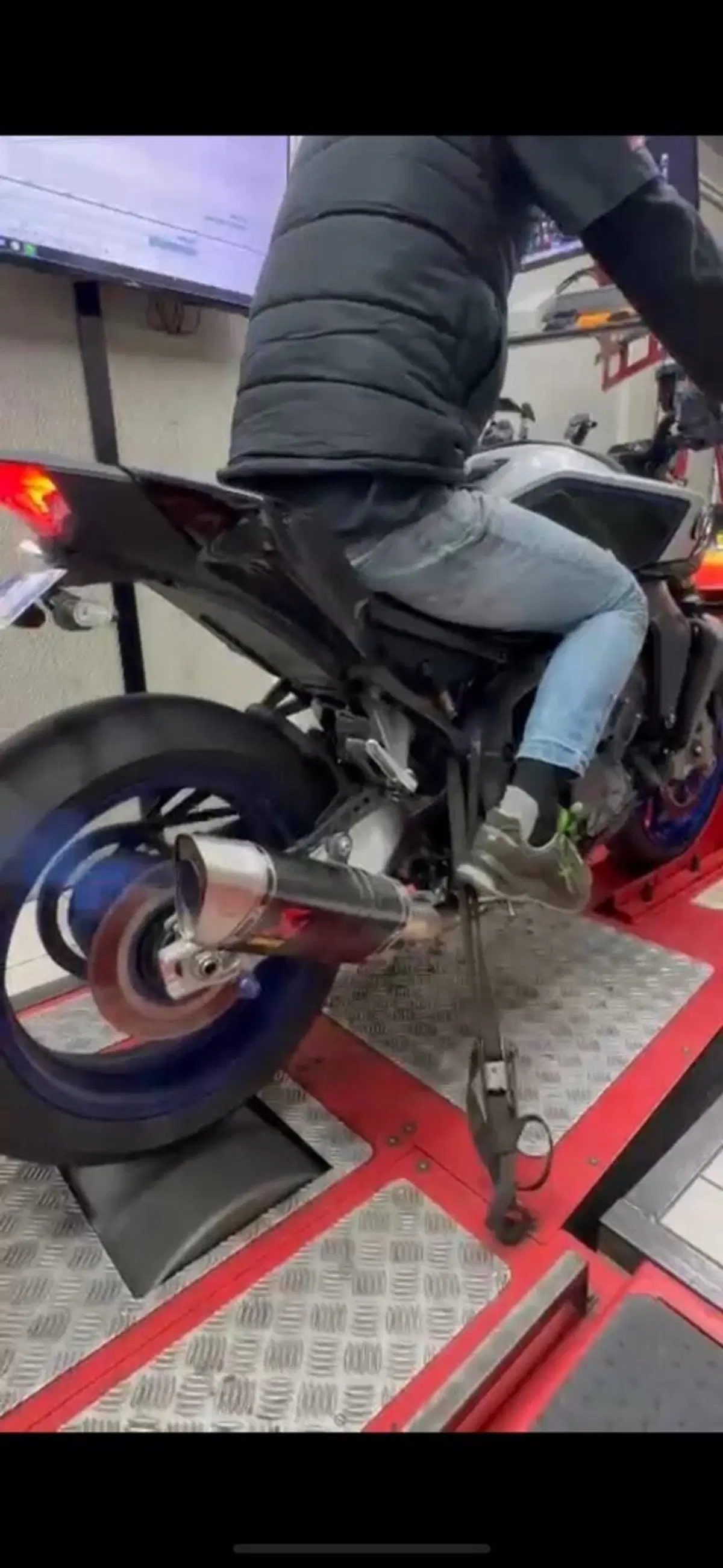 Yamaha MT-09 SP (2024 - 26)