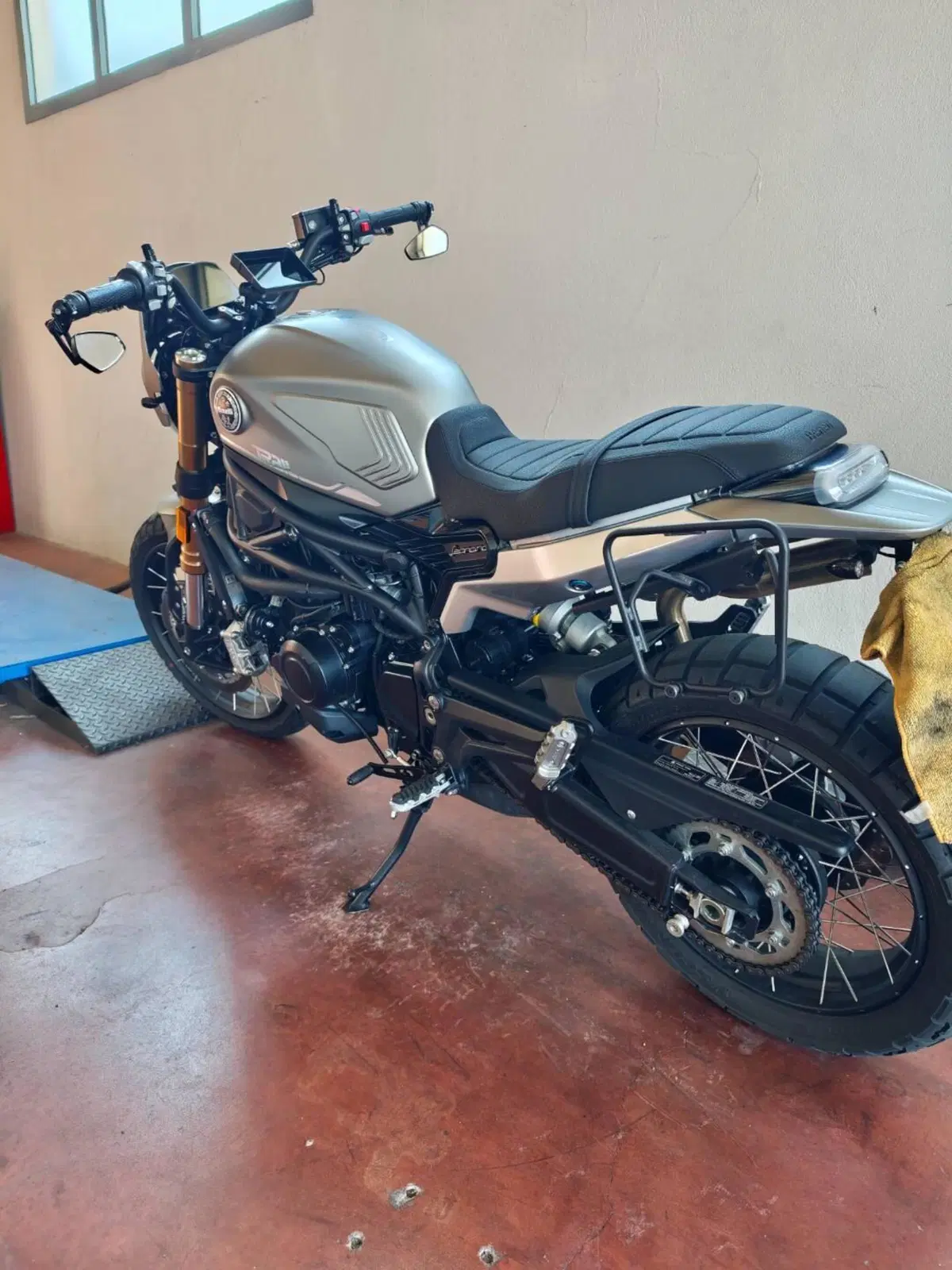 Benelli Leoncino 800 Trail (2022 - 26) (4)