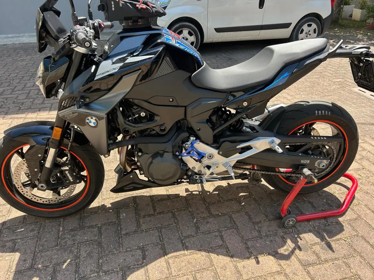 Bmw F 900 R (2025 - 27) (2)