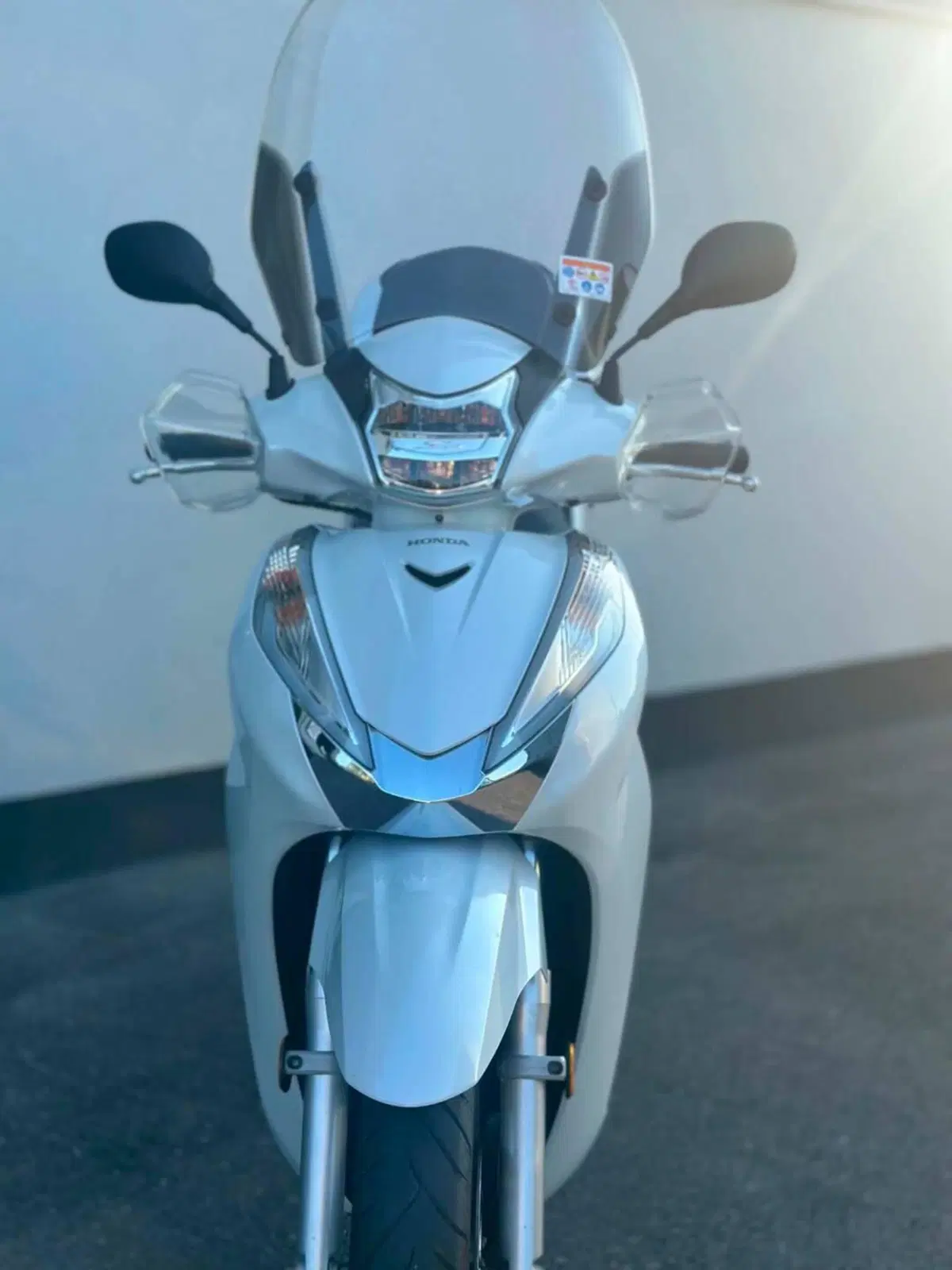Honda SH 300 i ABS (2016 - 20) (3)