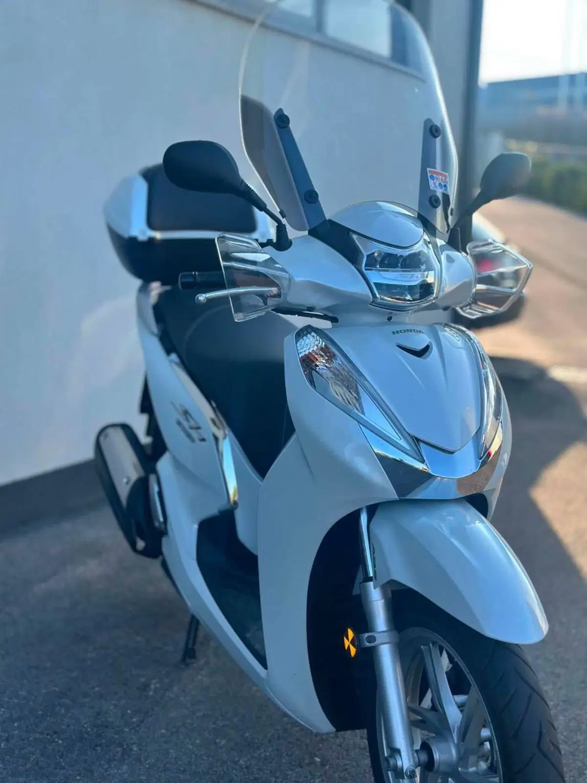 Honda SH 300 i ABS (2016 - 20) (4)