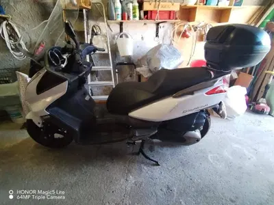 Kymco Downtown 200i (2009 - 16) usata
