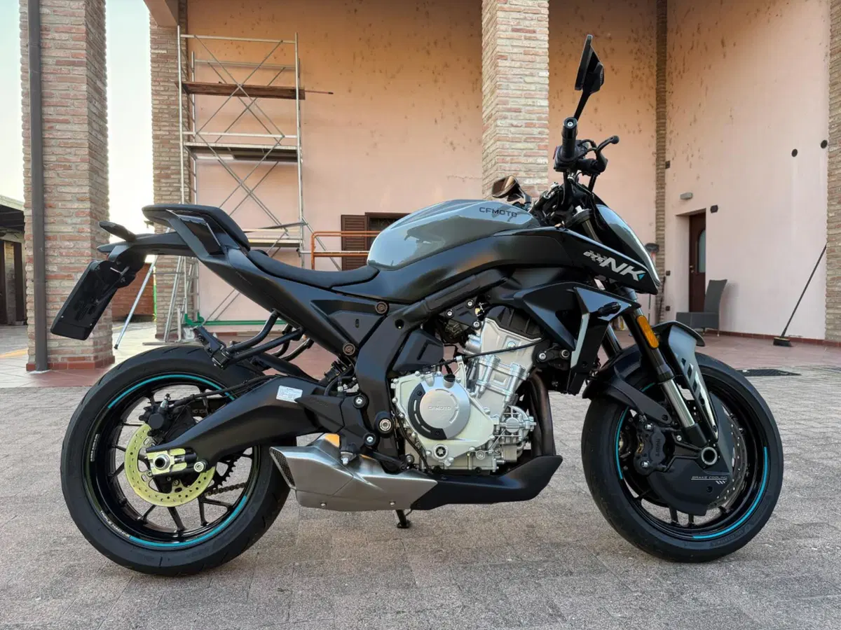 CFMOTO 675NK (2025 - 26) (2)