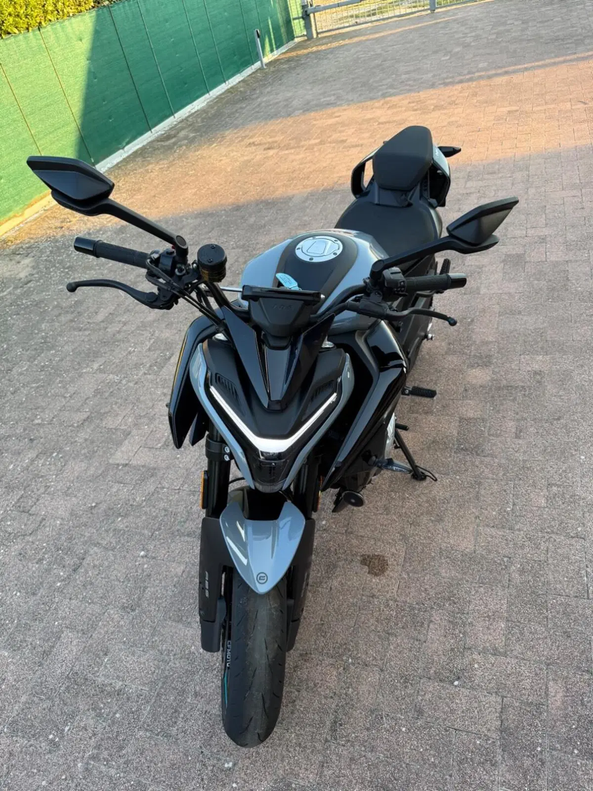 CFMOTO 675NK (2025 - 26) (5)