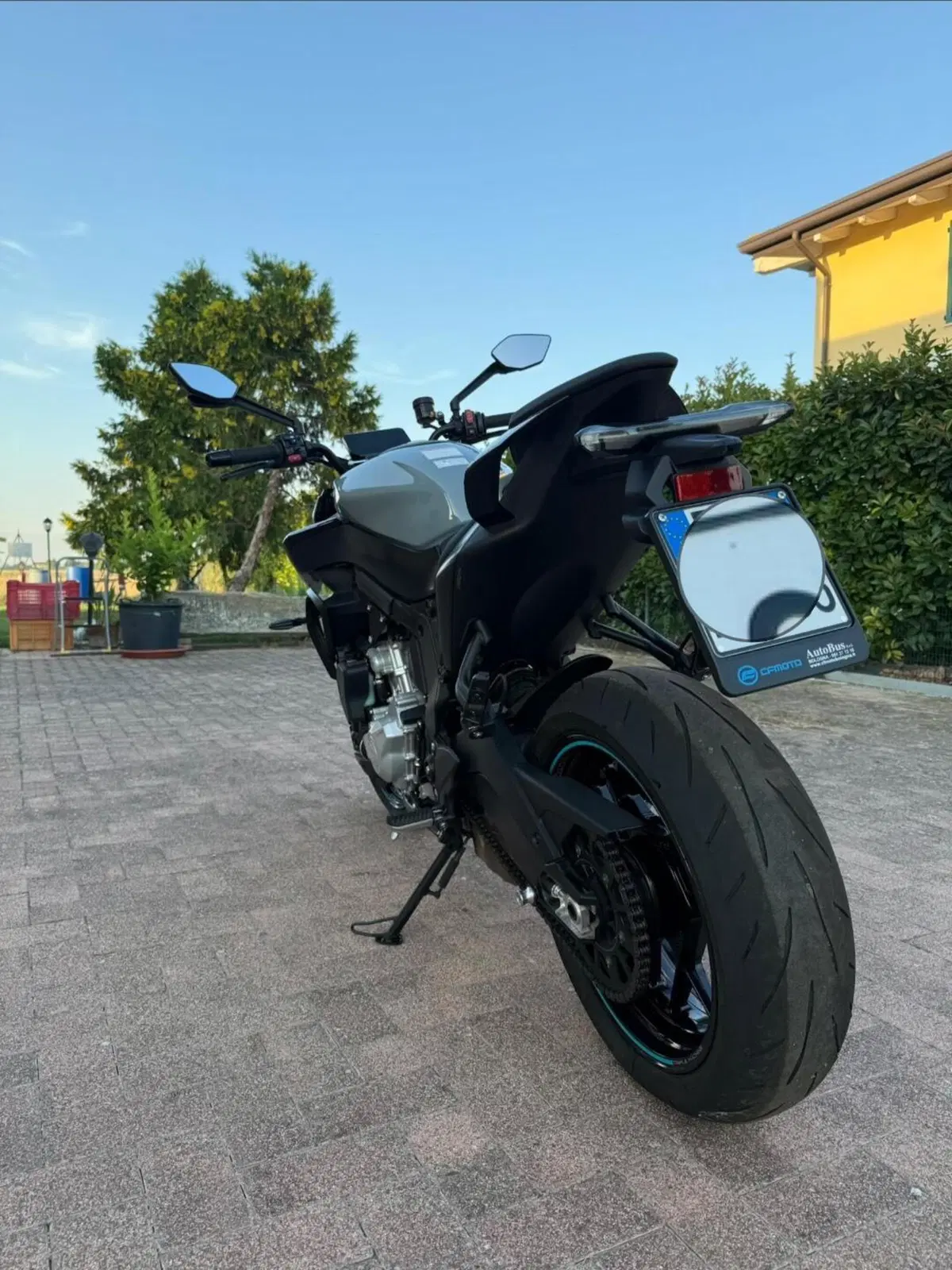 CFMOTO 675NK (2025 - 26) (7)