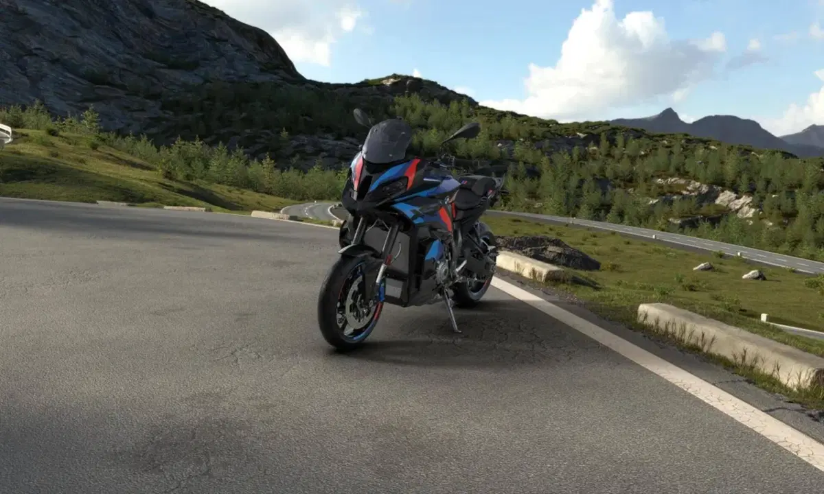 Bmw M 1000 XR (2024 - 27) (4)