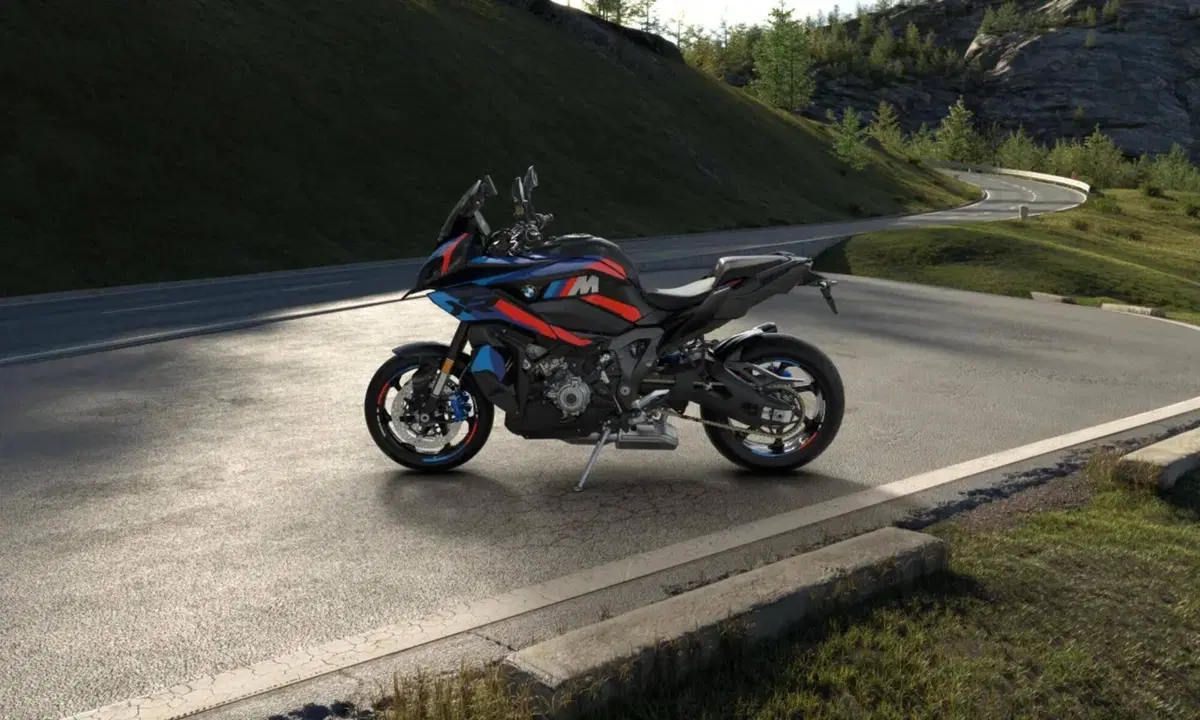 Bmw M 1000 XR (2024 - 27) (5)