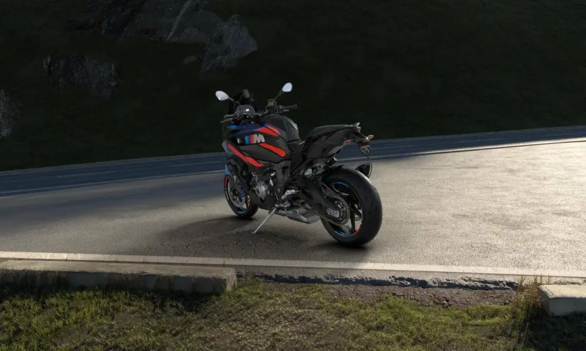 Bmw M 1000 XR (2024 - 27) (6)