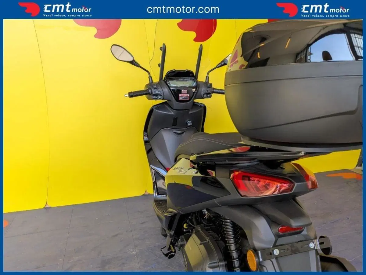 Swm C-Fly 125 (2026) (10)