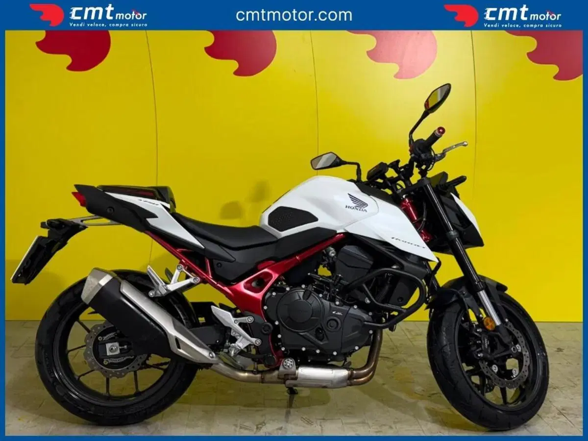 Honda CB 750 Hornet (2023 - 24)