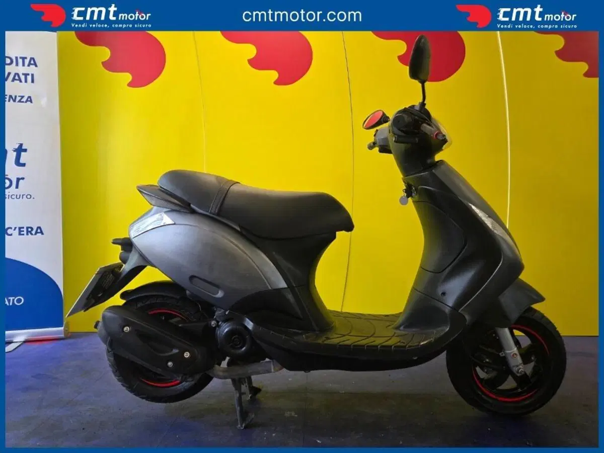 Piaggio Zip 50 4T (2021 - 25)