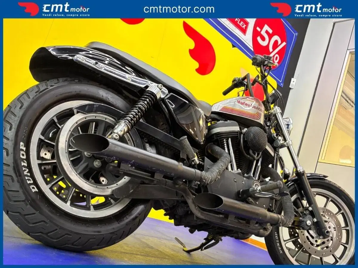 Harley-Davidson 883 R (2008 - 16) - XL 883R (9)