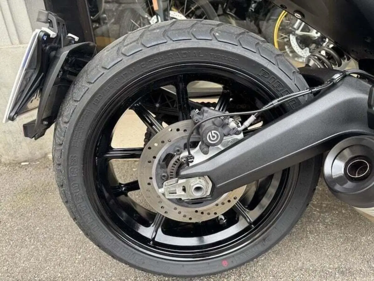 Ducati Scrambler 800 Icon Dark (2020) (3)