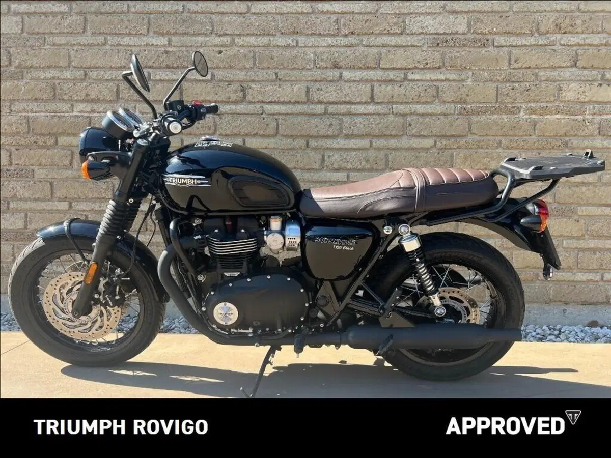 Triumph Bonneville T120 Black (2021 - 25) (8)