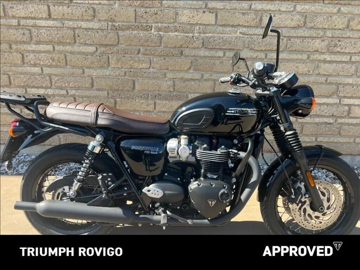Triumph Bonneville T120 Black (2021 - 25) (3)
