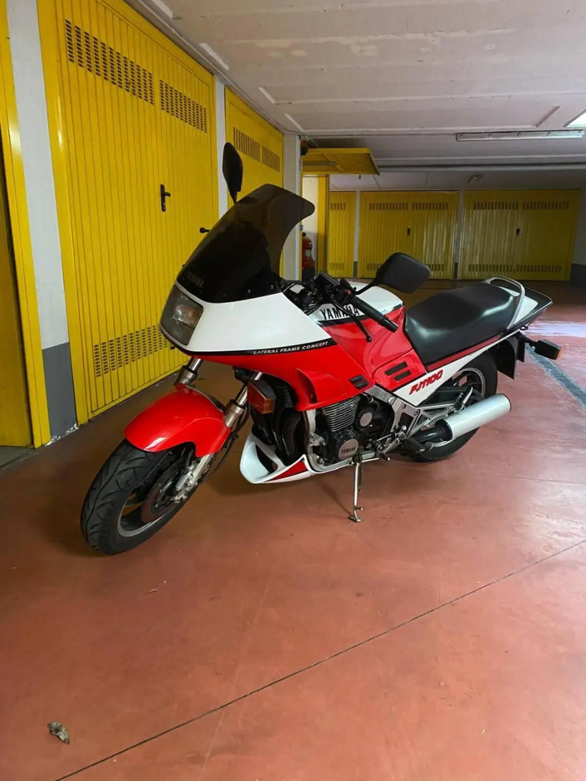 Yamaha FJ 1100 (9)