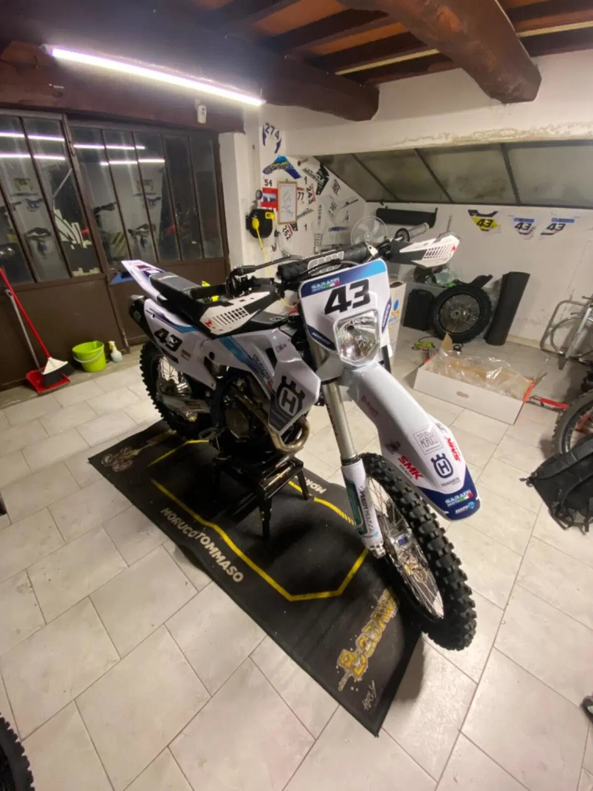 Husqvarna FE 350 (2026) (3)