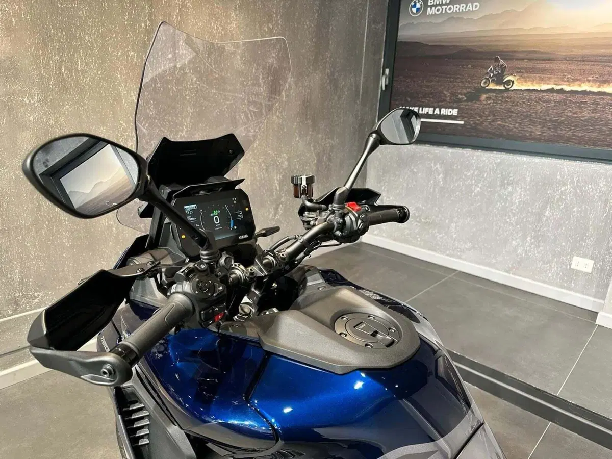 Yamaha Tracer 9 GT+ Y-AMT (2025 - 26) (13)