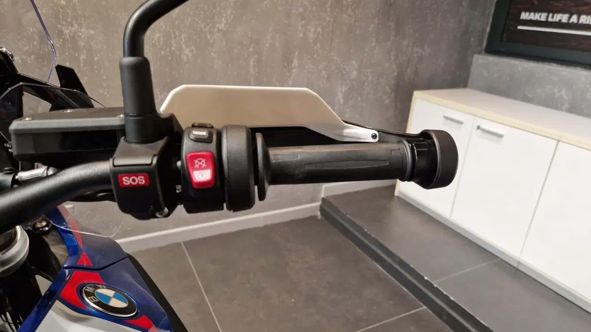 Bmw R 1300 GS Trophy (2023 - 26) (9)