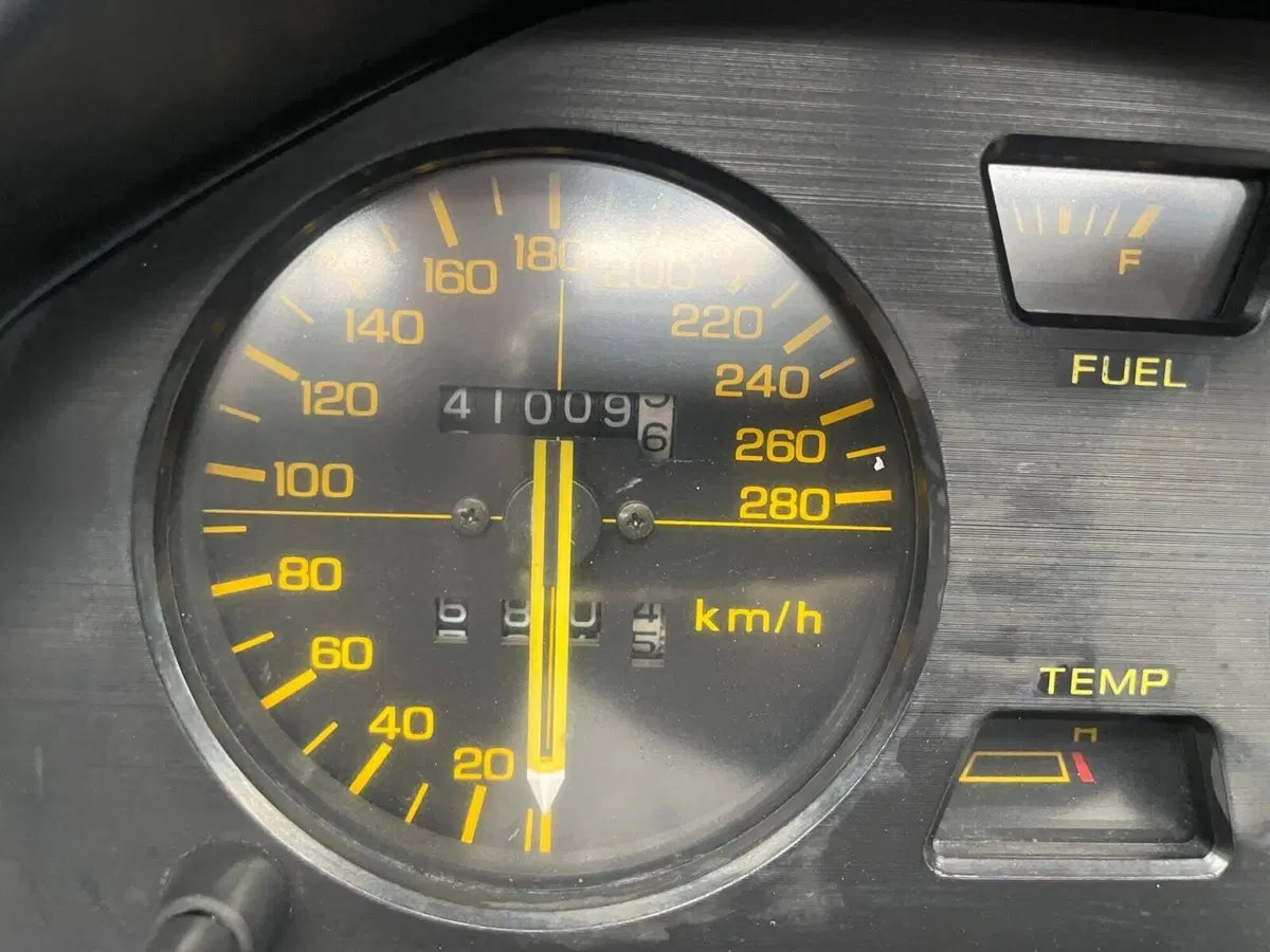Honda VF 1000 F2 (1985 - 87) (16)