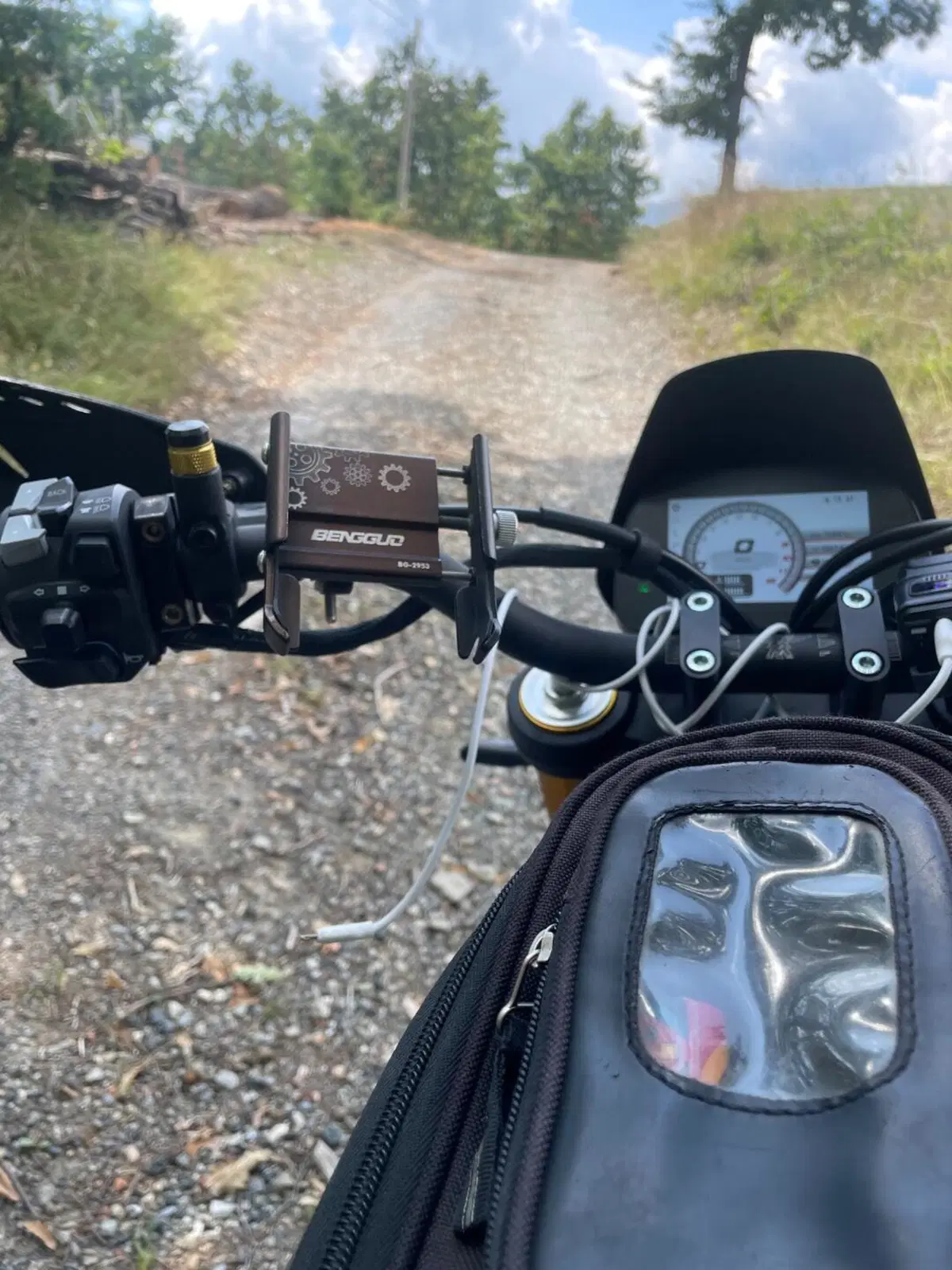 Moto Morini SEIEMMEZZO SCR (2022 - 26) (9)