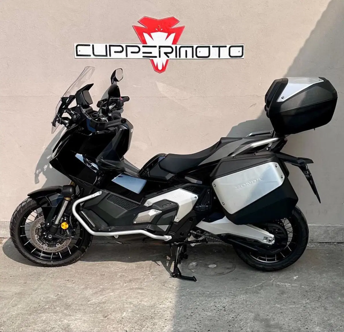 Honda X-ADV 750 Travel (2025 - 26) (3)