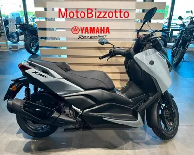 Yamaha X-Max 300 Tech Max (2025 - 26) usata