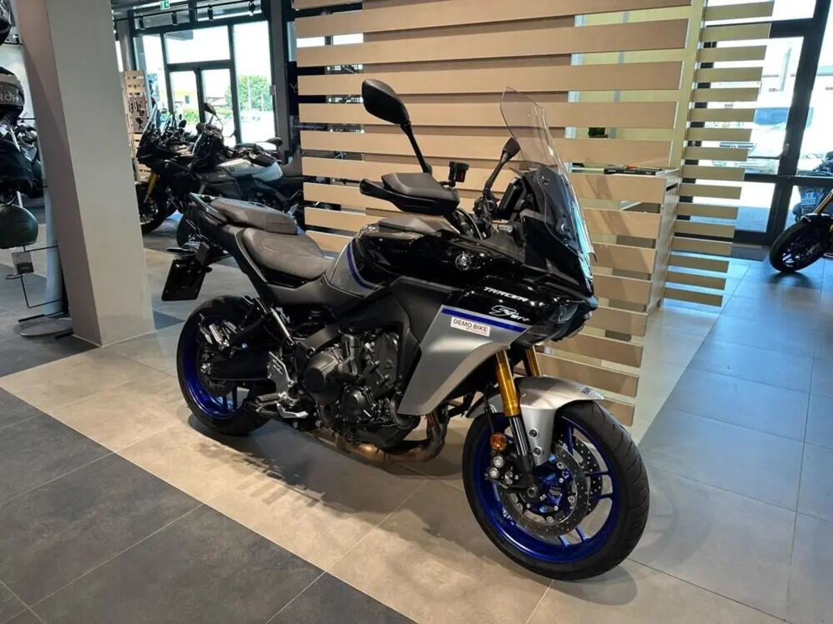 Yamaha Tracer 9 GT+ Y-AMT (2025 - 26) (6)
