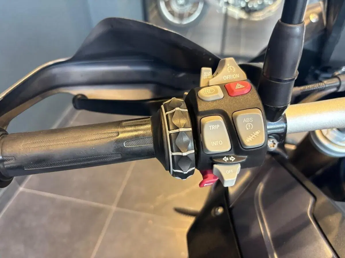 Bmw S 1000 XR (2017 - 19) (8)