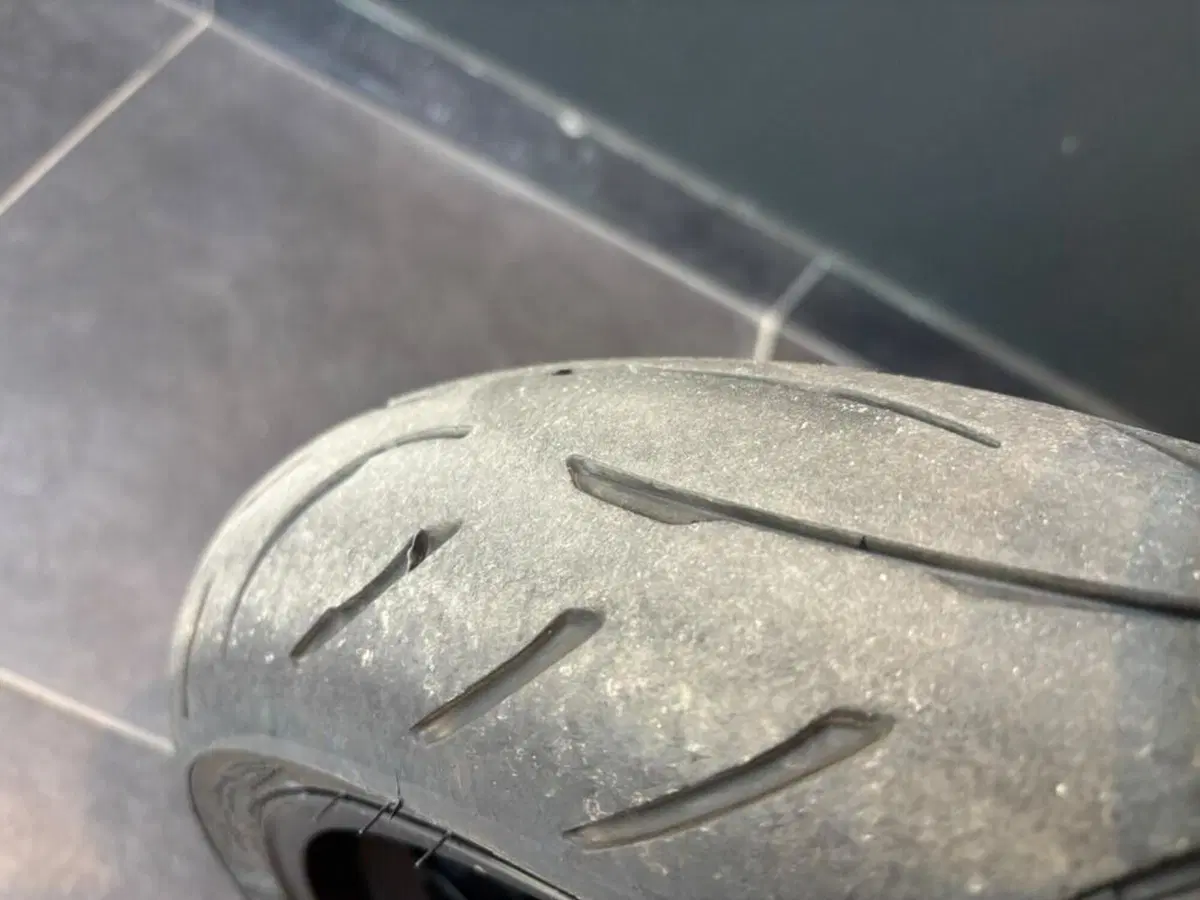 Ducati Multistrada V4 Pikes Peak (2025 - 26) (15)