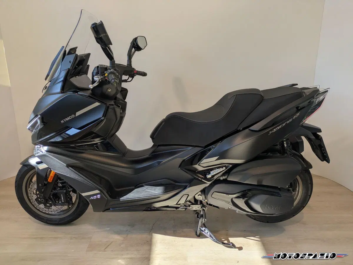 Kymco Xciting VS 400i (2023 - 26) (2)
