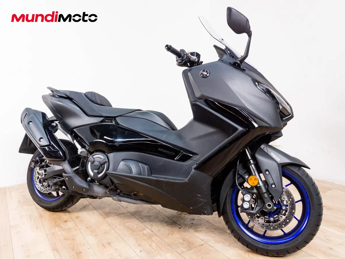 Yamaha T-Max 560 Tech Max (2025 - 26) (2)