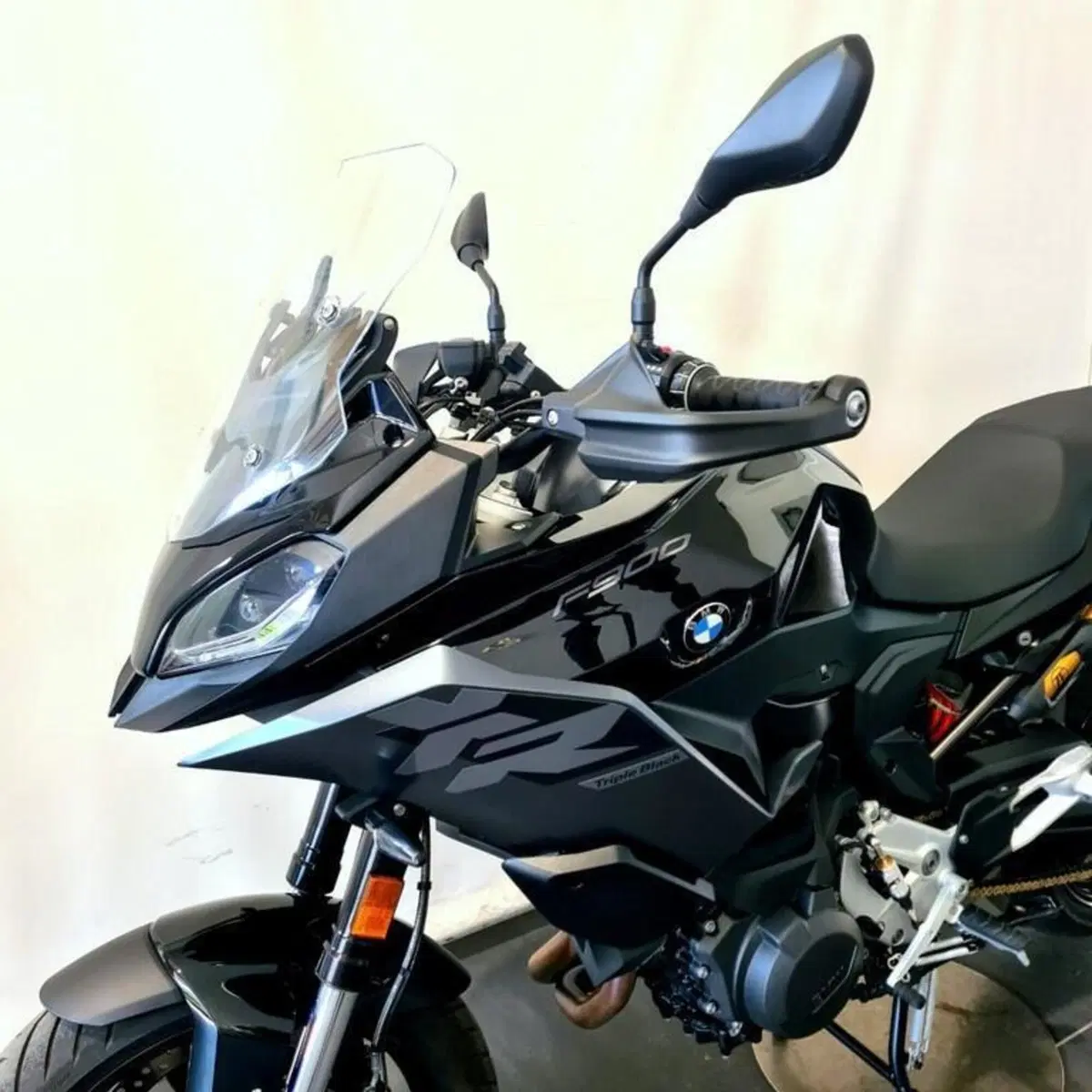 Bmw F 900 XR (2025 - 27) (8)