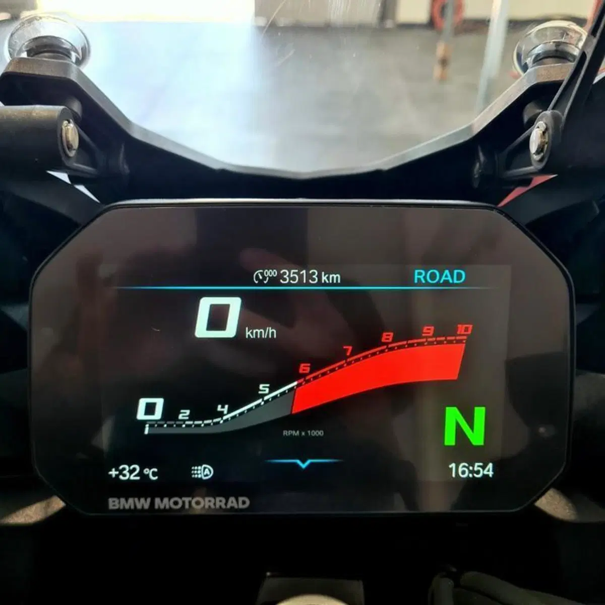 Bmw F 900 XR (2025 - 27) (5)