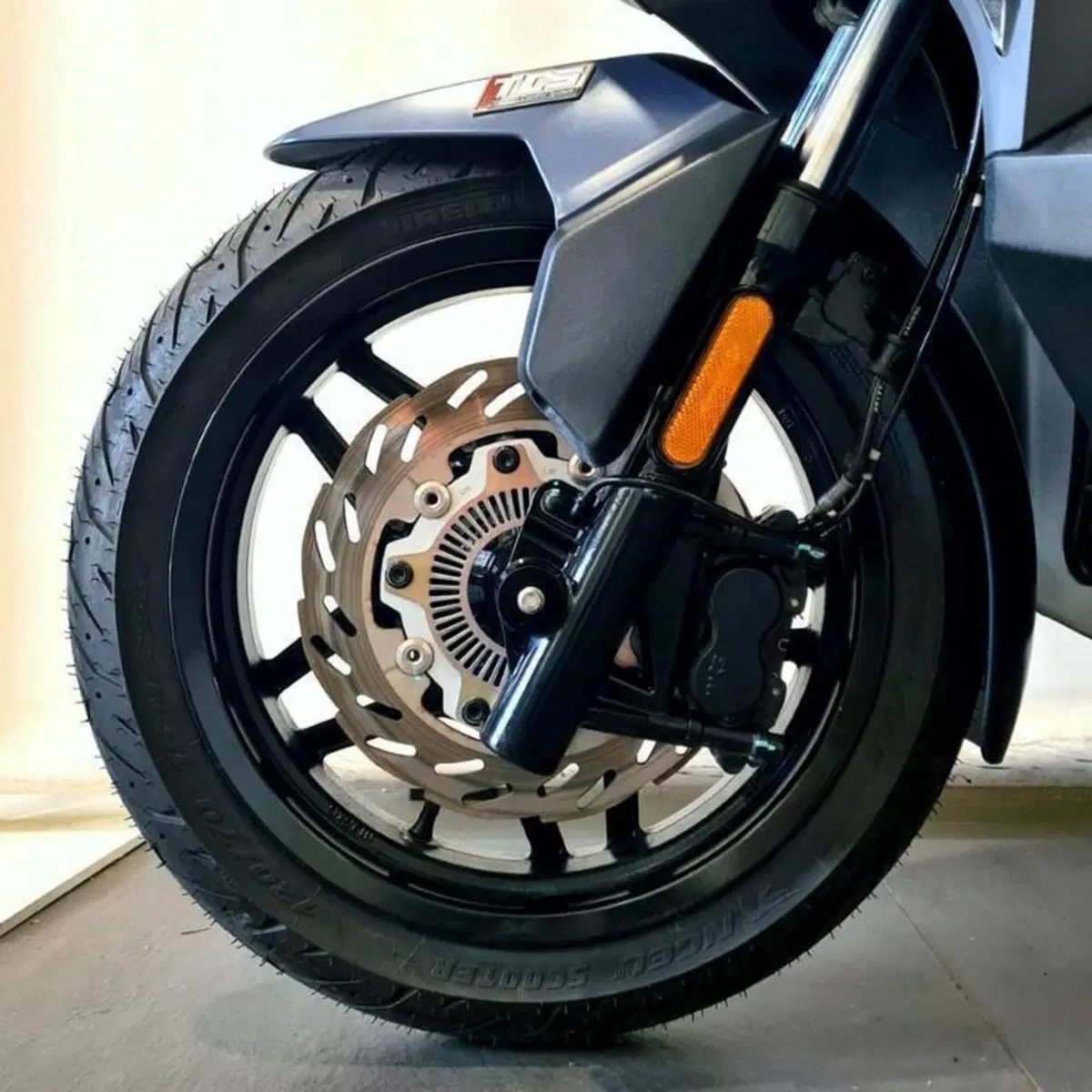 Sym ADX 300 (2024 - 26) (7)