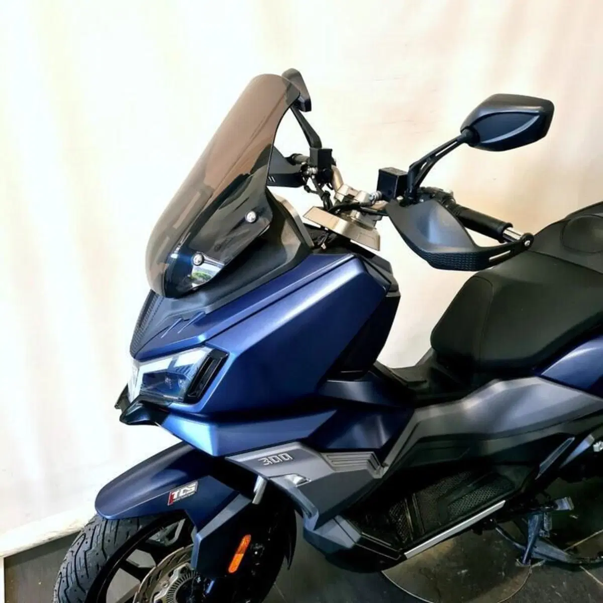 Sym ADX 300 (2024 - 26) (8)
