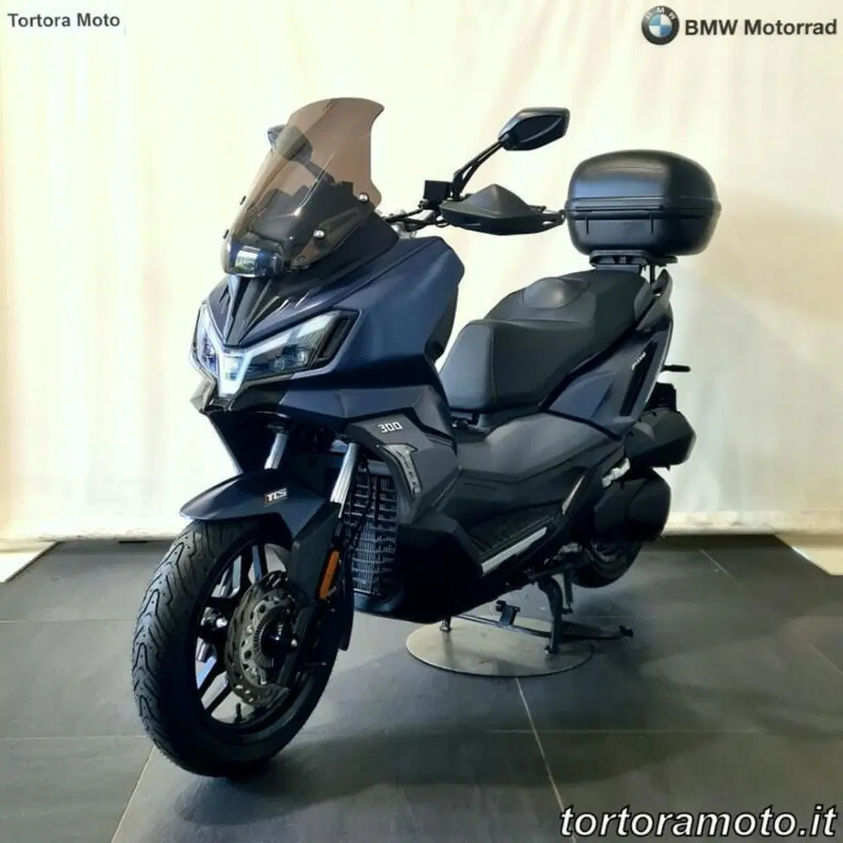 Sym ADX 300 (2024 - 26) (3)