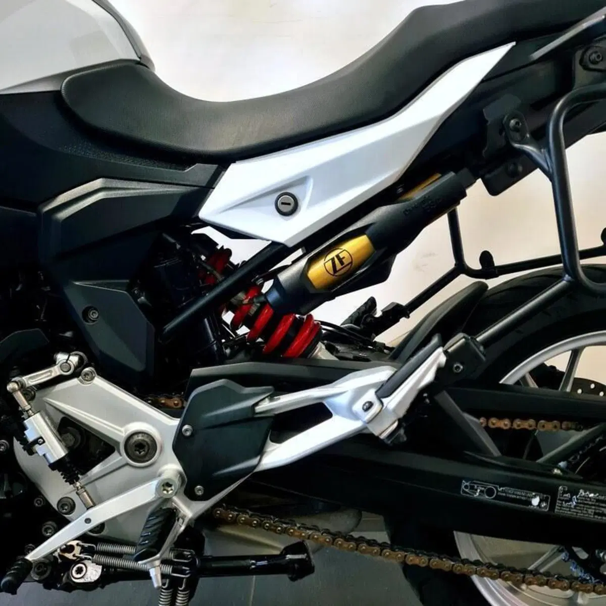 Bmw F 900 XR (2020 - 24) (11)