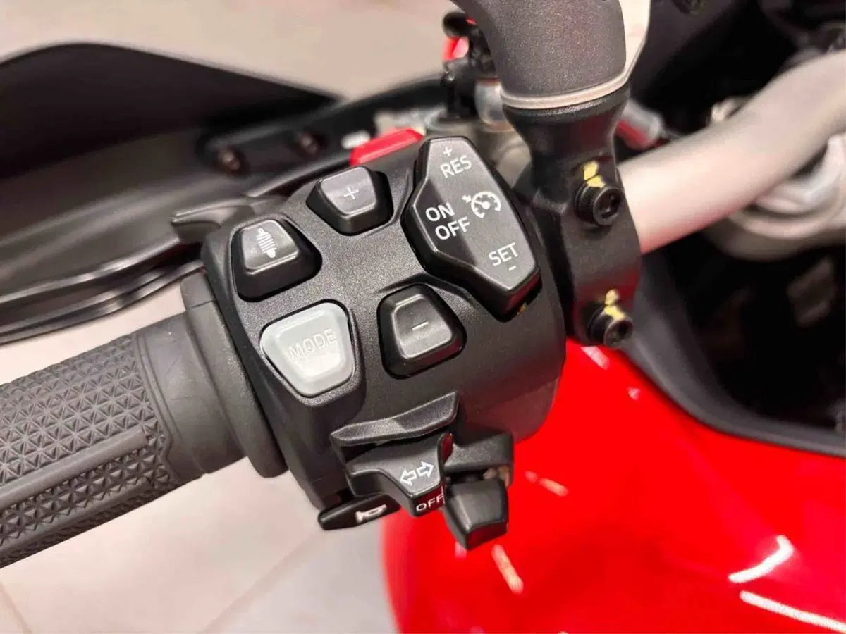 Ducati Multistrada V4 S (2025 - 26) (5)