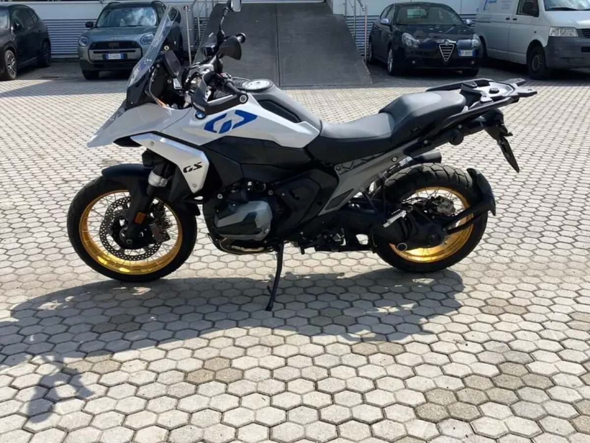 Bmw R 1300 GS Adventure (2025 - 26) (4)