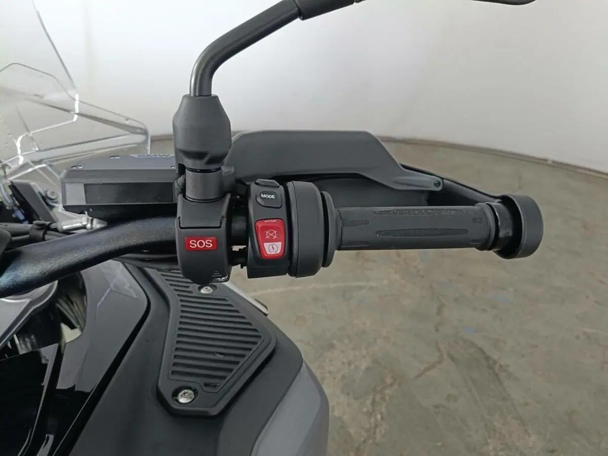 Bmw R 1300 GS Adventure Triple Black (2025 - 26) (9)