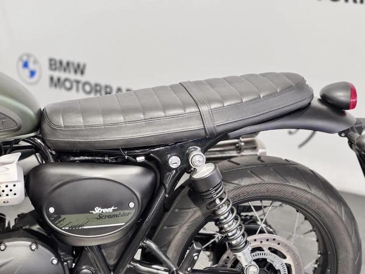 Triumph Street Scrambler 900 (2017 - 18) (3)